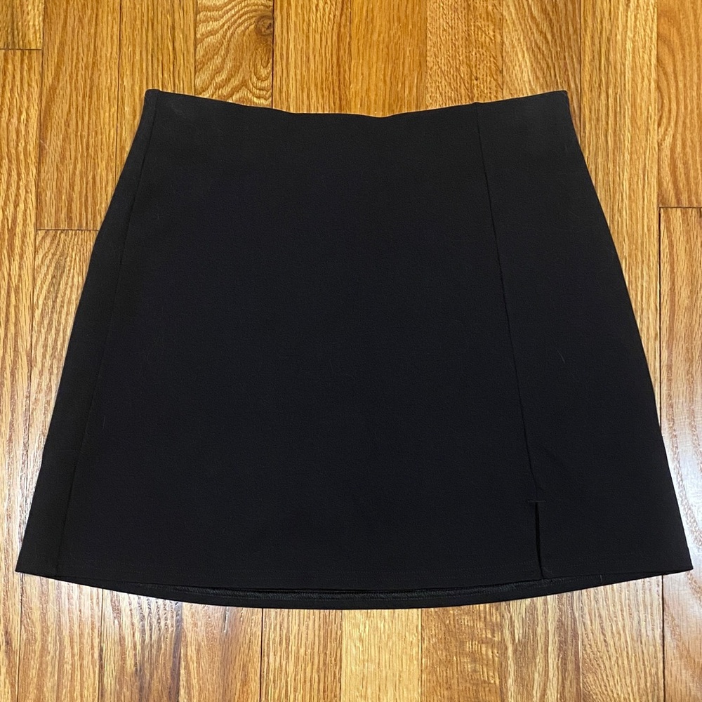 American Eagle Black Knit Skort